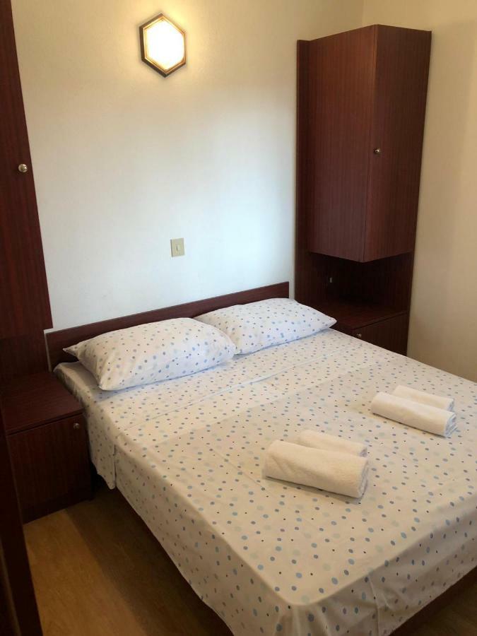 Apartments With Private Parking Baska Voda Luaran gambar