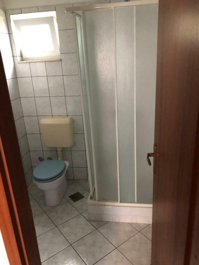 Apartments With Private Parking Baska Voda Luaran gambar