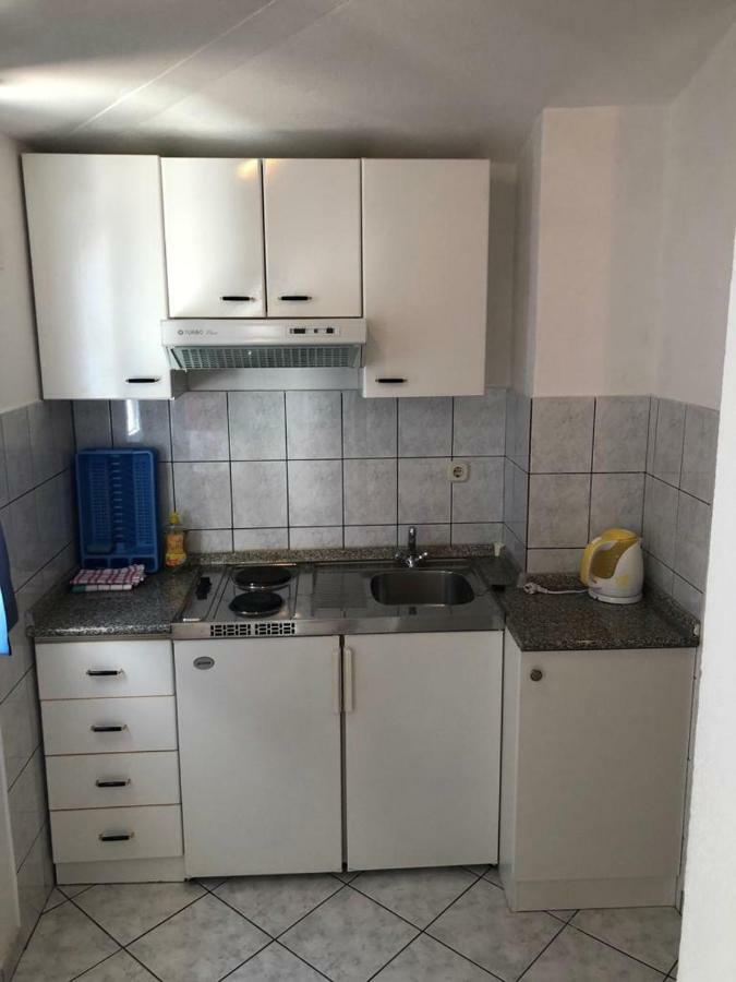 Apartments With Private Parking Baska Voda Luaran gambar